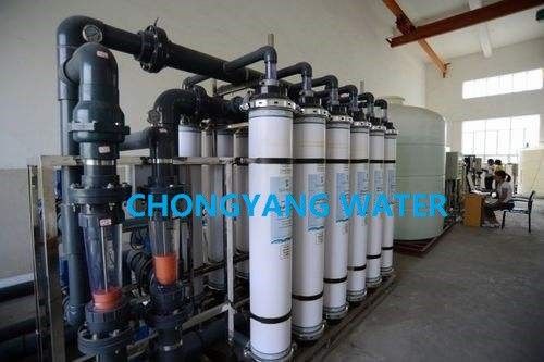Agua dulce UF Sistema de tratamiento de agua Máquina de tratamiento de agua potable 5000lph