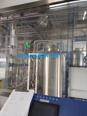 Sistema de distribución de agua purificada de bucle presurizado para sistema de inyección